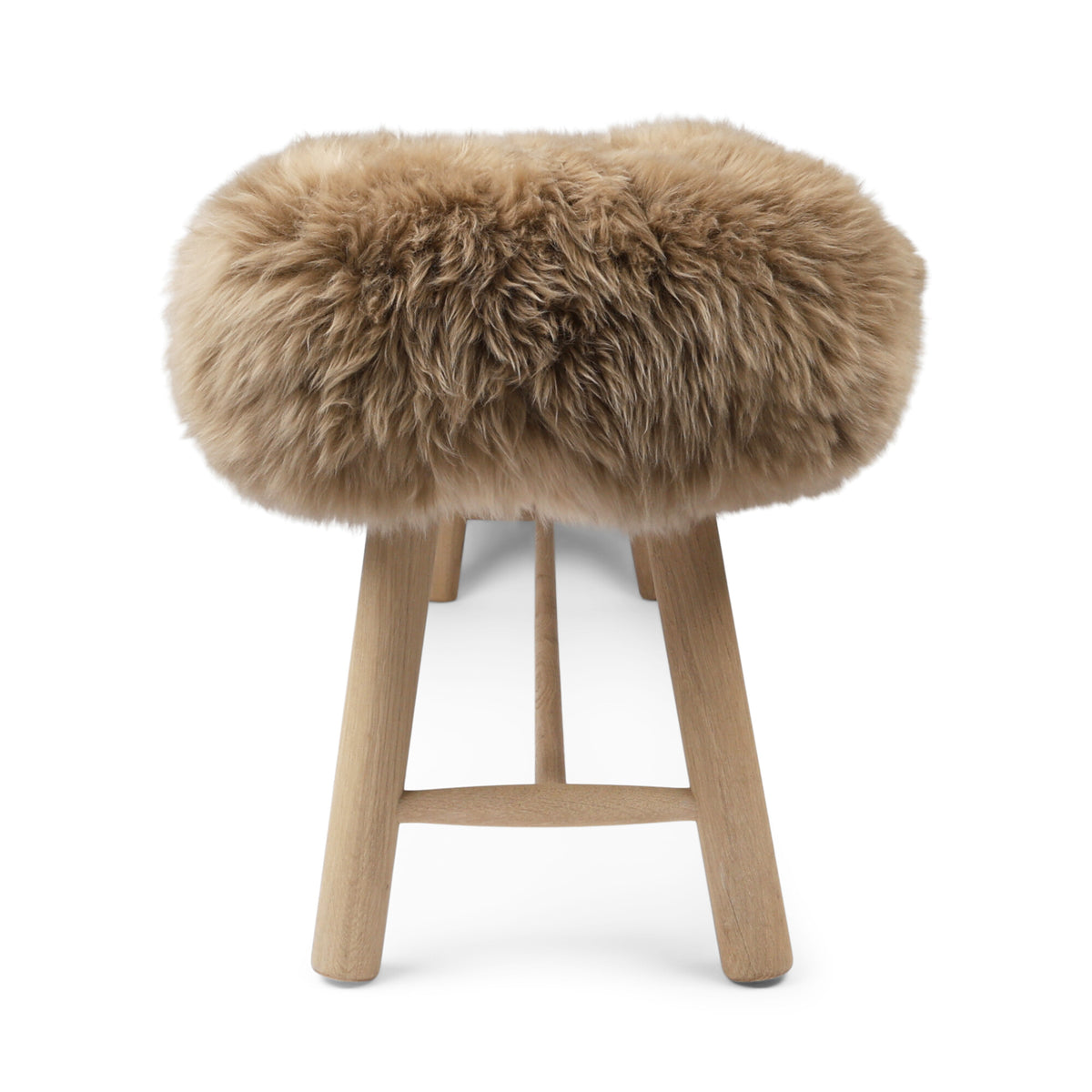 Ławka Theo | Owcza Skóra z Nowej Zelandii | Długa Wełna | 140x35x45 cm Taupe / Nogi dębowe