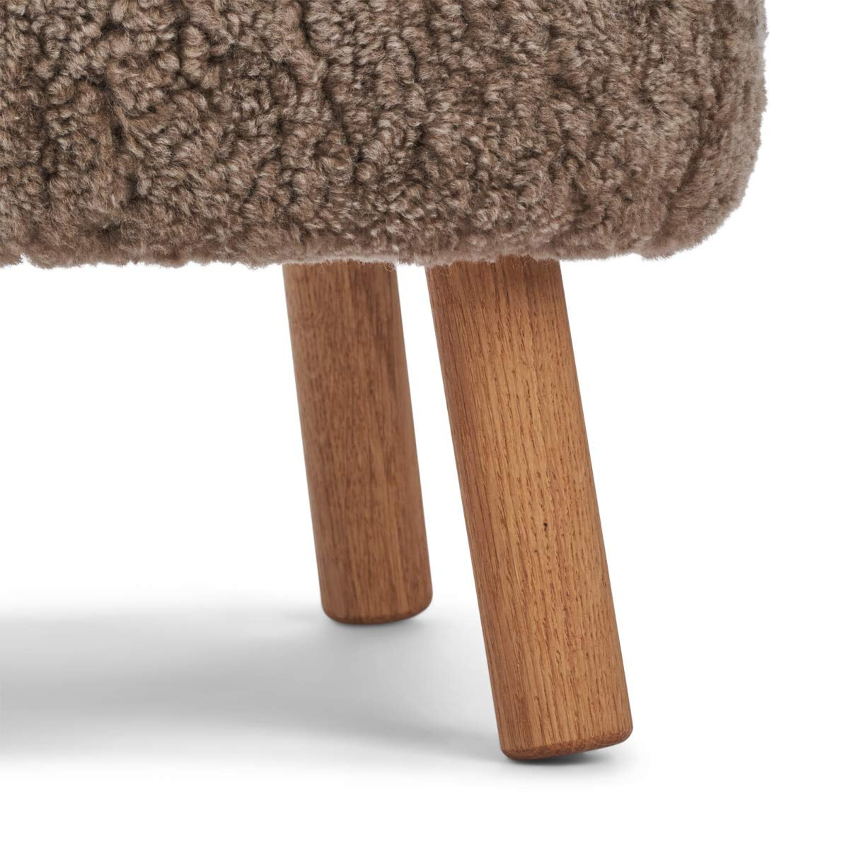 Emma Mini Lounge Chair Taupe / Nogi dębowe